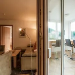 Panorama Das.schiller 公寓