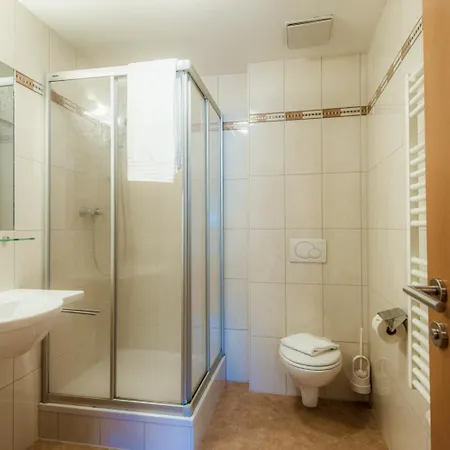 Panorama Das.schiller Apartman *