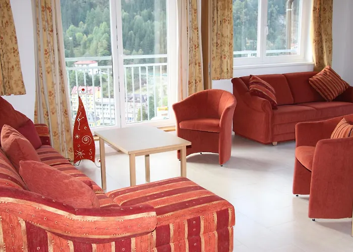 Panorama Das.schiller 公寓